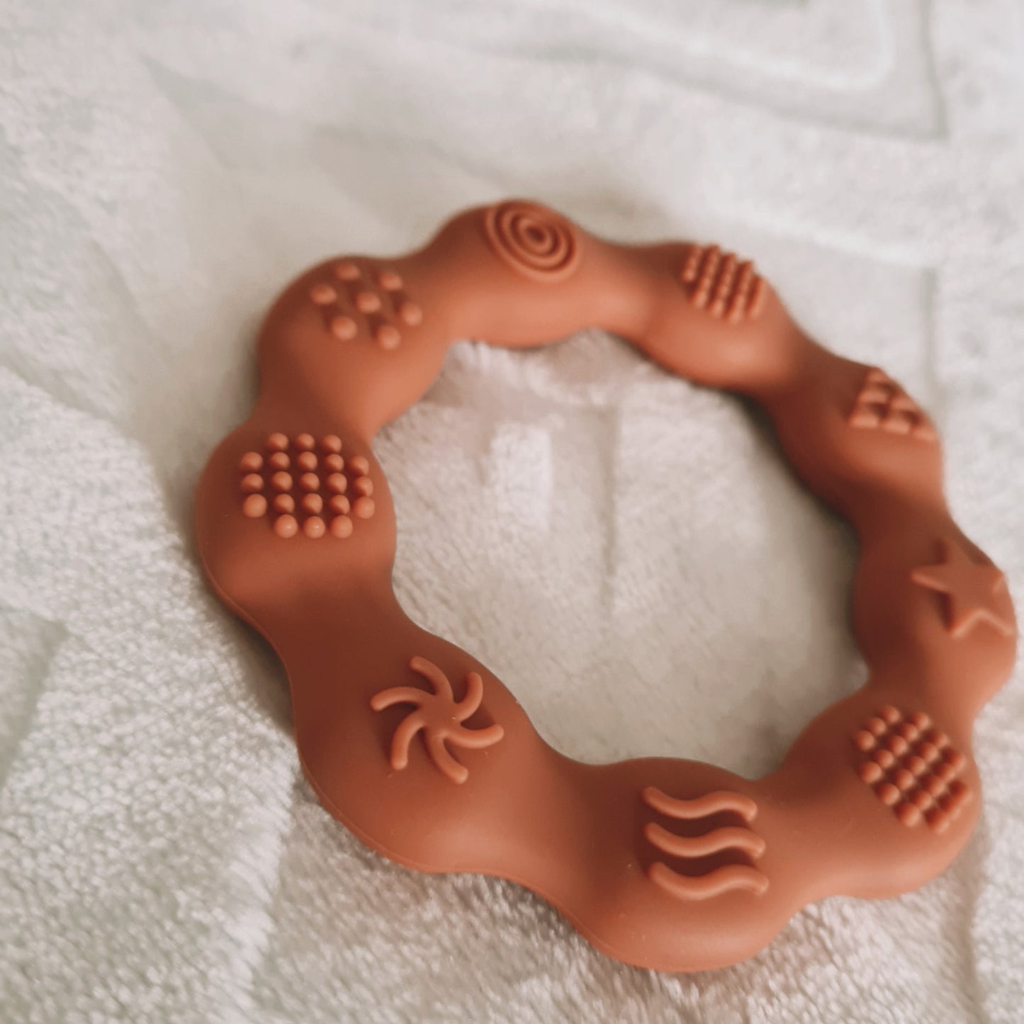 Scilicone teething ring