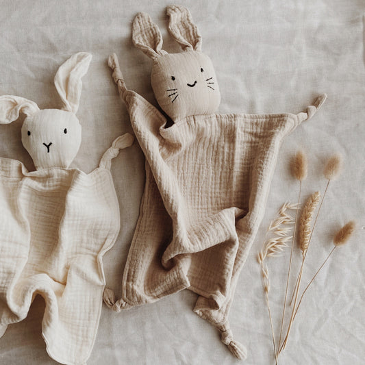 BUNNY MUSLIN COMFORTER | OAT